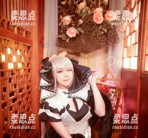 沉浸在Hatori Sama的浴缸精选套图，借用水汽拥抱一种慵懒-柔思点